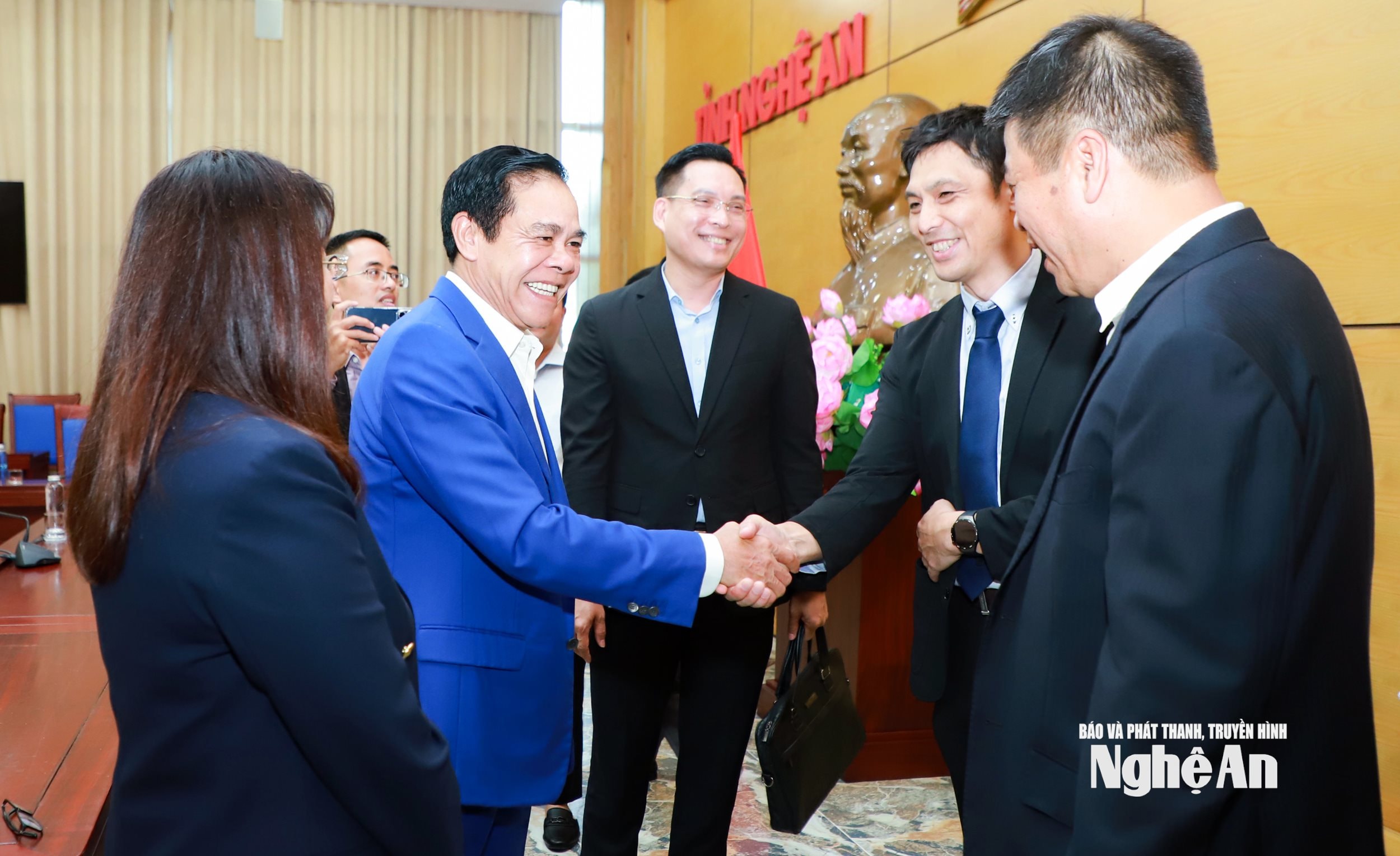 Chủ tịch UBND tỉnh Nghệ An làm việc với nhà đầu tư Aeon Mall Việt Nam